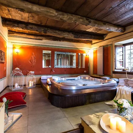 Turri - Luxury Country & Padel *
