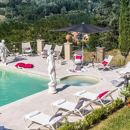 Turri - Luxury Country & Padel Villa Camporgiano